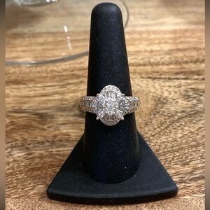 10Kt Yellow Gold Diamond Ring